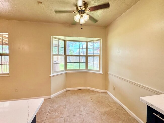 Building Photo - 11606 Carvel Ln
