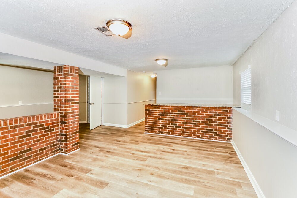 Building Photo - 9713 Ranger Rd