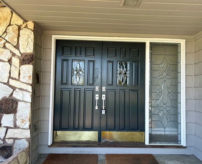 Building Photo - Modern Oasis with Pool and prime Almaden L...