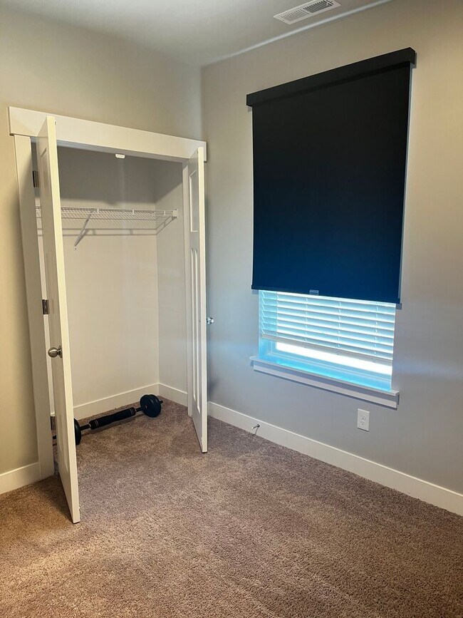 Building Photo - 4041 Unita Way