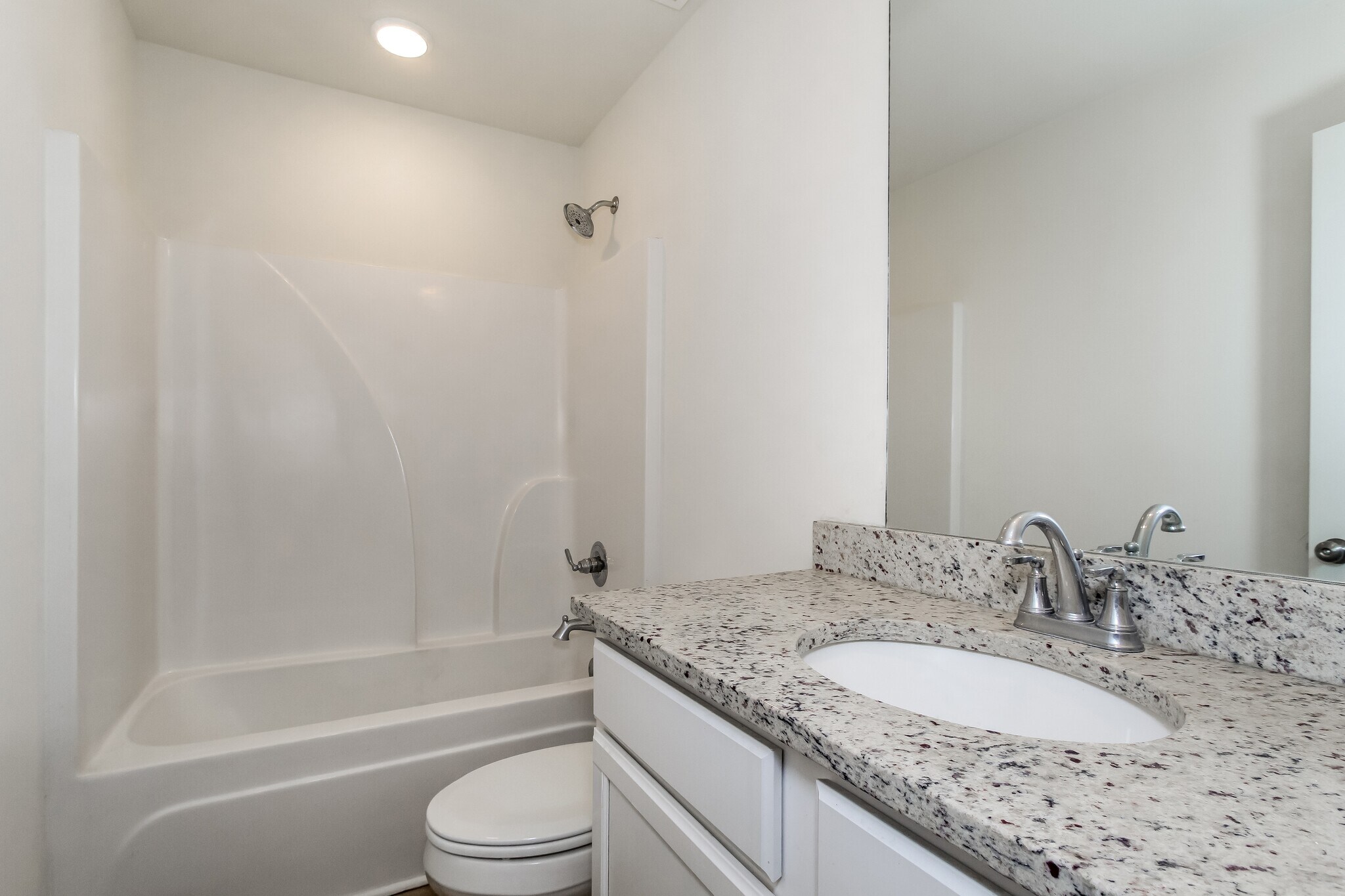 Building Photo - 12 Deer Creek Dr