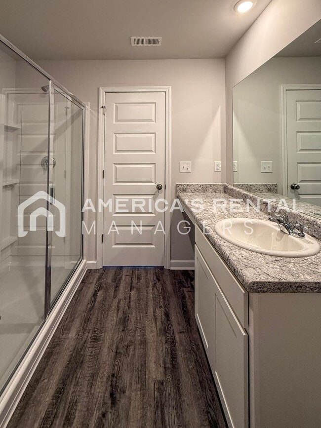 Building Photo - 651 Antler Wy