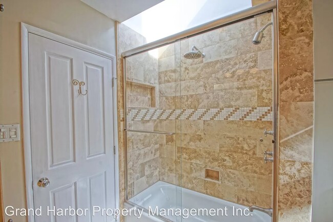 Main Bath View of Sky Light Over Tub/Shower - 2300 Oak Ave