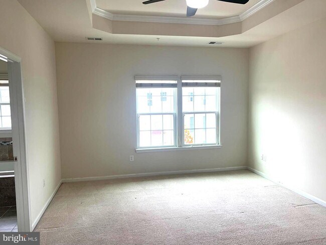 Building Photo - 9457 Virginia Jane Way