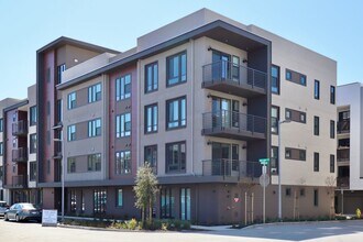 Building Photo - Modern 3-Bed Condo Near Warm Springs/South Fremont BART Station