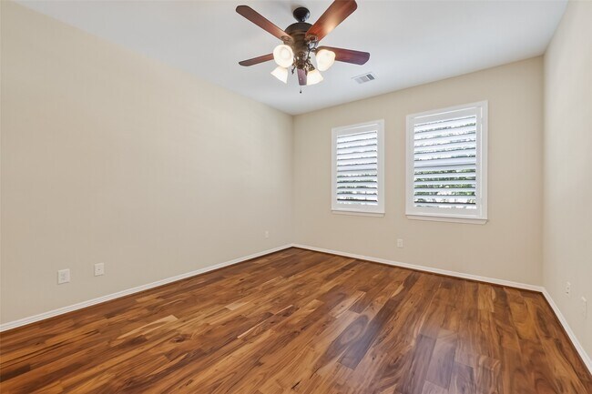 Building Photo - 28423 Tall Juniper Hill Dr