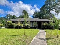 Building Photo - 1802 E 62nd St