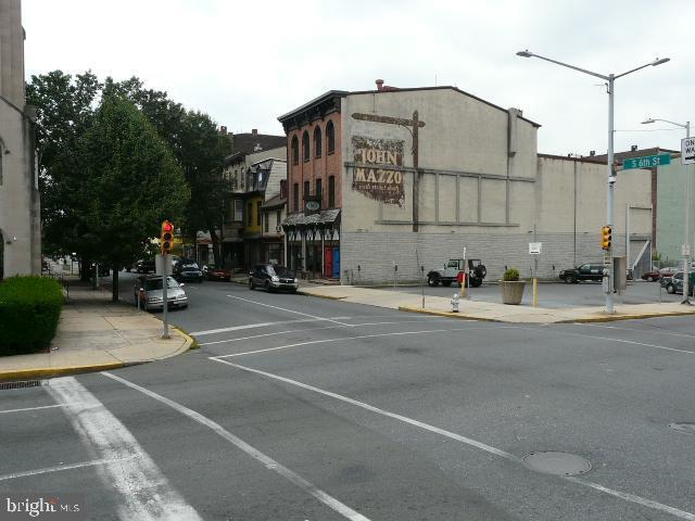 Building Photo - 48 S 6th St