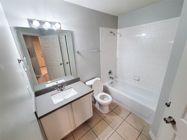 Building Photo - 603 Cypresswood Ridge