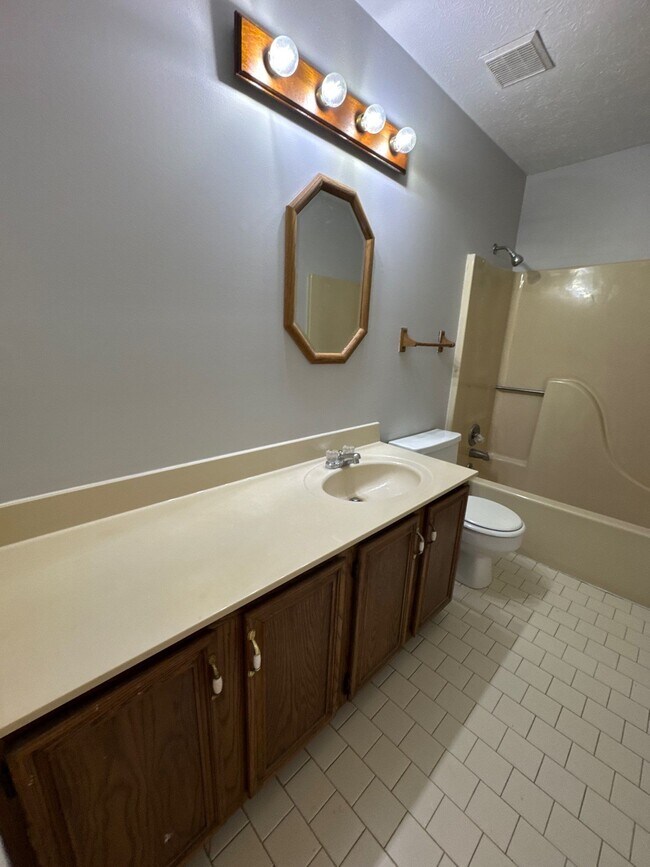 Building Photo - 5507 Branston Dr