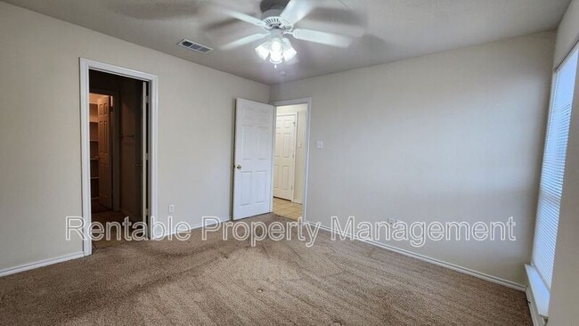 Building Photo - 118 Stagecoach Trail