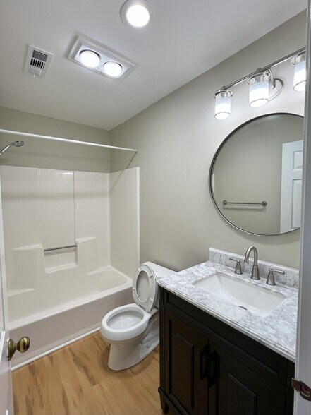 Master Bathroom - 2445 Park Ave