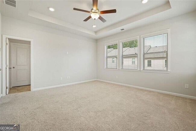 Building Photo - 4240 Hickory Pne Aly