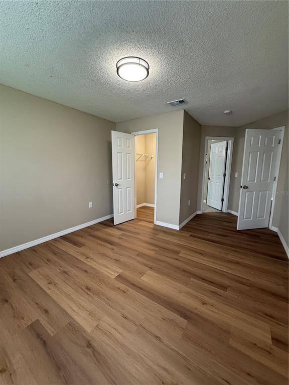Building Photo - 1222 Bermuda Lakes Ln