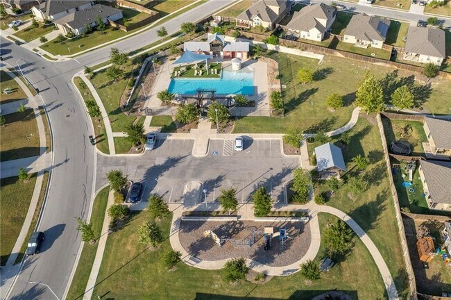 Building Photo - 170 Kingfisher Ln