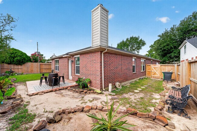 Building Photo - 10306 Nickel Grove Dr