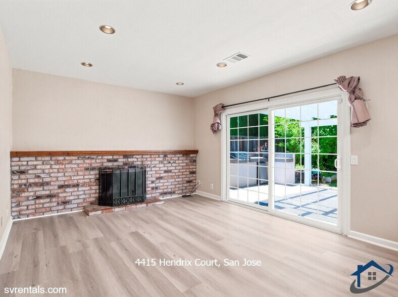Building Photo - 4415 Hendrix Ct