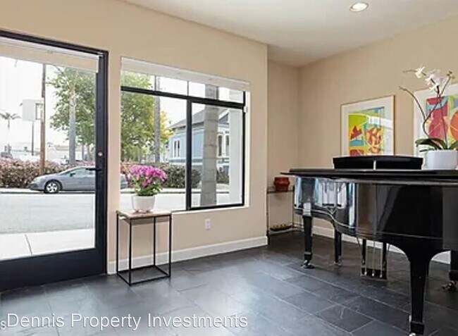 Building Photo - 2 br, 2 bath House - 67 S Ash Street