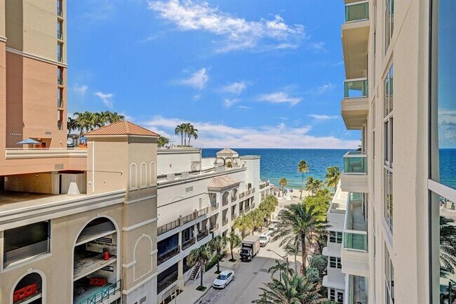 Building Photo - 101 S Fort Lauderdale Beach Blvd