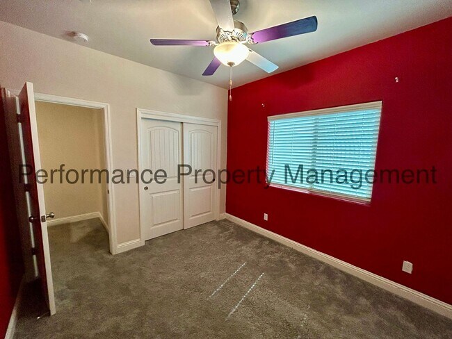 Building Photo - 3608 Oak Lake Ln