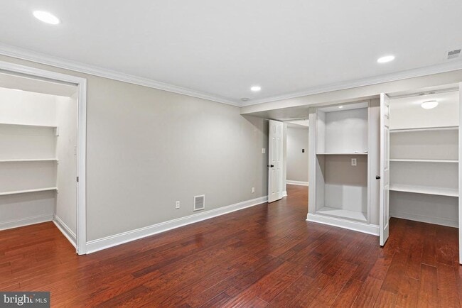 Building Photo - 3820 Palmetto Ct