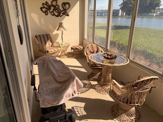 Building Photo - 1015 Cornwall A