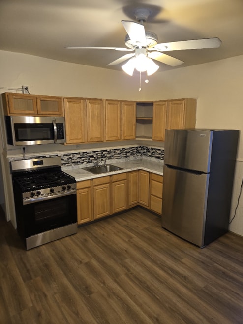 Building Photo - 20 Innis Ave