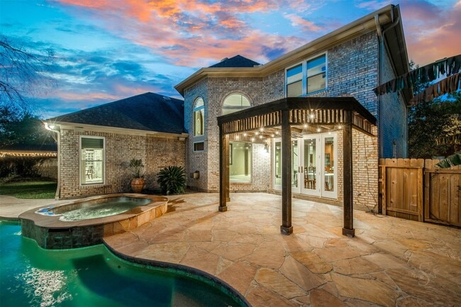 Building Photo - 22823 Roberts Run Ln