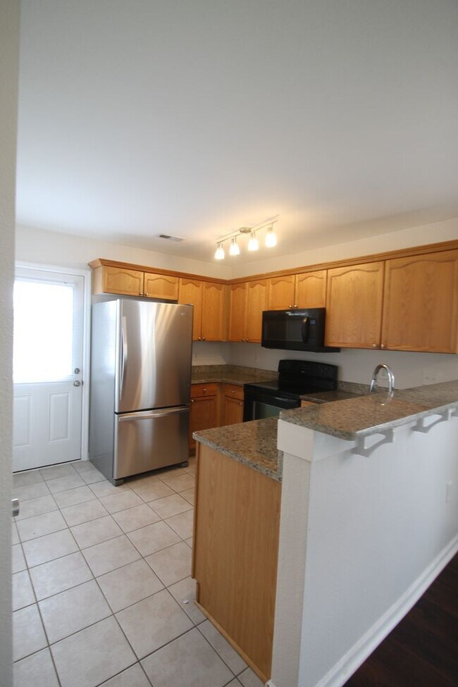 Building Photo - 1439 Jasper Ridge Dr