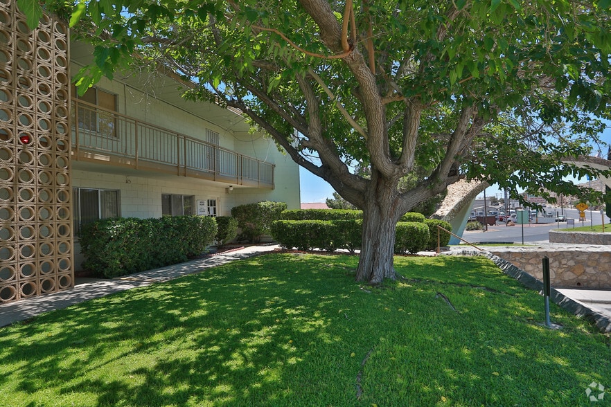 El Dorado Apartments 3500 Sun Bowl Dr El Paso TX 79902 Apartment Finder