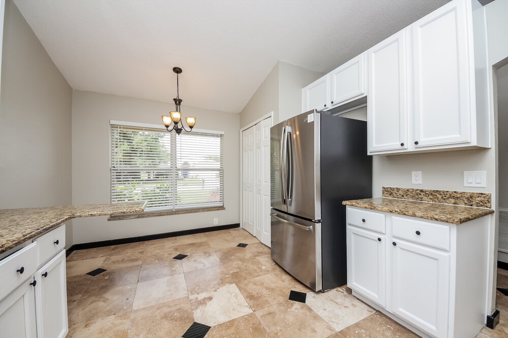 Building Photo - 17104 Cypresswood Way