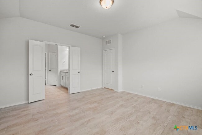 Building Photo - 2269 Kiskadee Dr