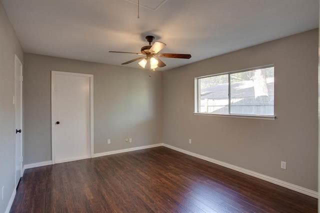 Building Photo - 1320 Cherry Hill Ln