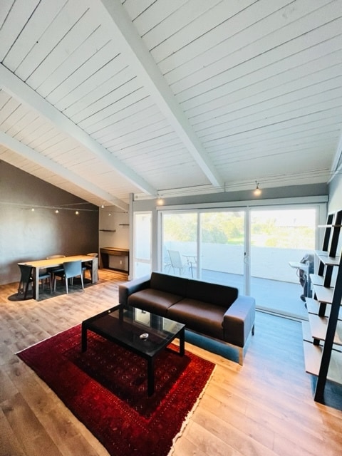 Building Photo - 7512 Vieja Castilla Way