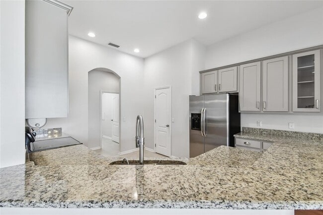 Building Photo - 5303 Moon Shell Dr