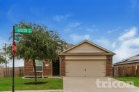 Building Photo - 135 Houston Pl