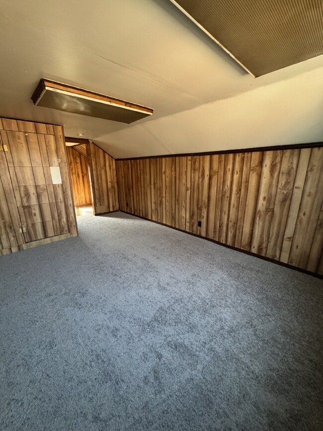 Building Photo - Modern Comfort in a 3BR Rental Home