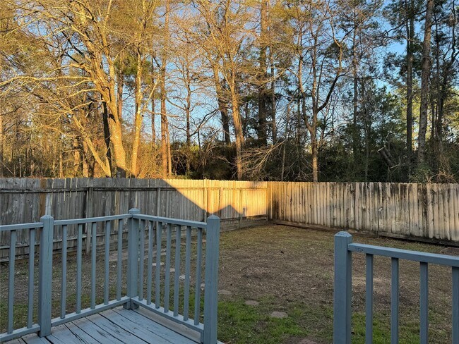 Building Photo - 4006 Hunnington Dr