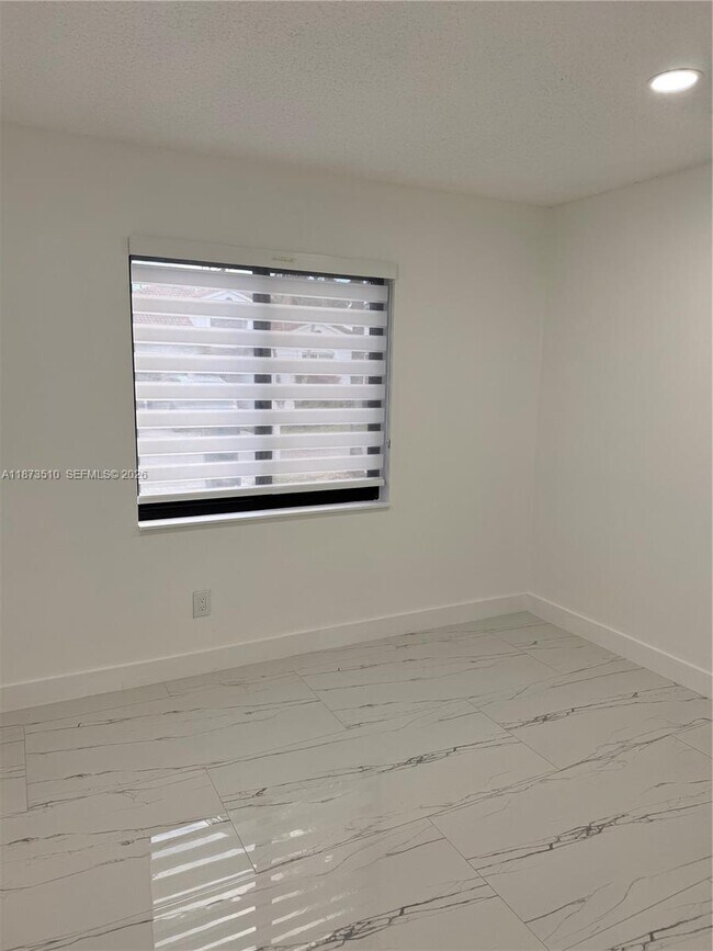 Building Photo - 15921 SW 82nd St