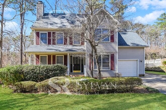 Building Photo - Lovely 3BR Colonial with Attached Garage!