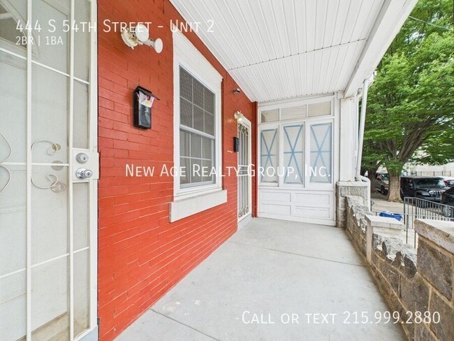 Building Photo - 444 S 54th St