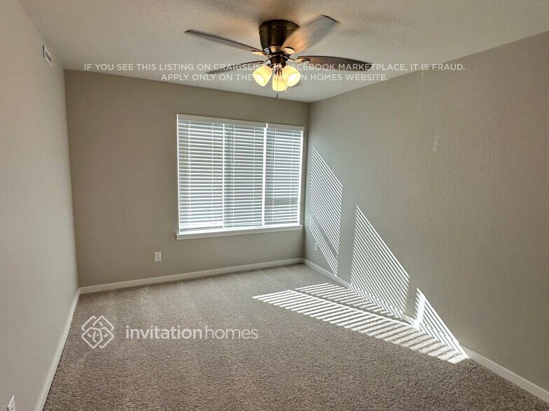 Building Photo - 22625 E 47th Ave