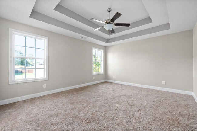 Building Photo - Stunning home ready to make yours !