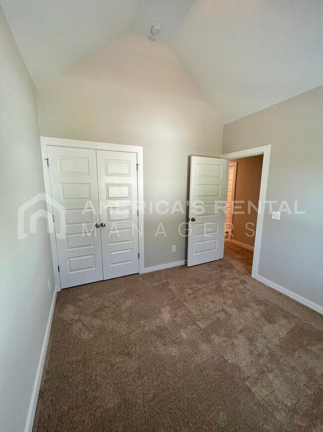 Building Photo - Home for Rent in Cullman, AL!! Available to View with 48 Hours Notice!