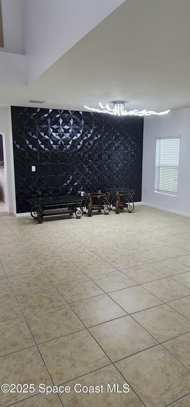 Building Photo - 3520 Aria Dr