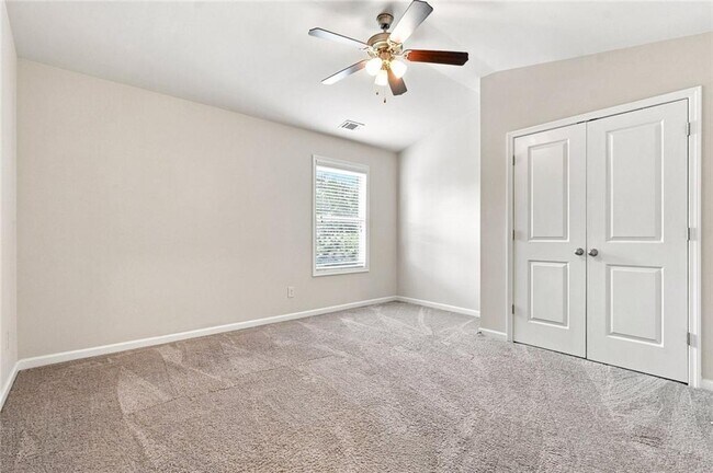 Building Photo - 4615 Woodbine Way