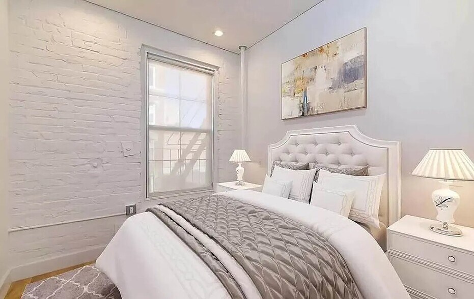 Building Photo - 176 Rivington St