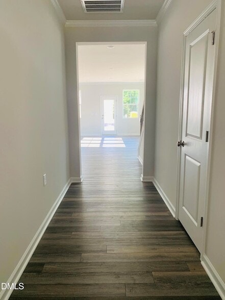 Building Photo - 6011 Grey Colt Wy