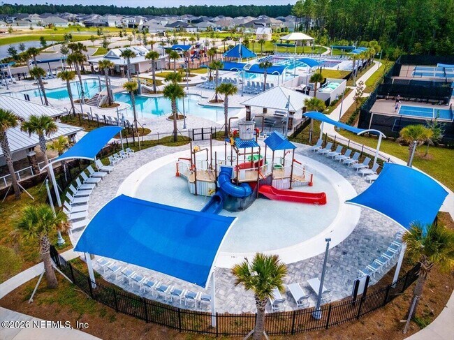 Building Photo - 61 Mellowood Ln