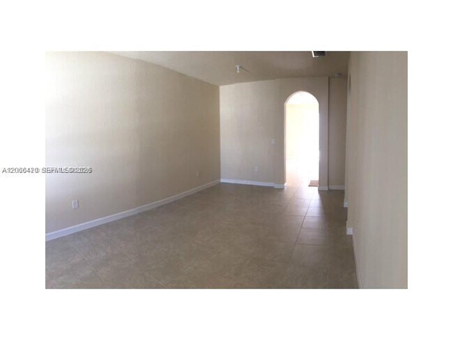 Building Photo - 17120 SW 95th Terrace